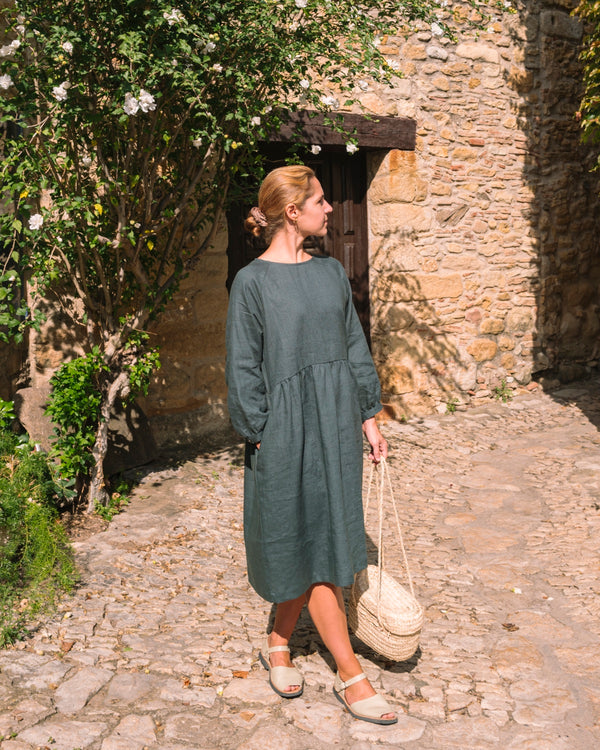 Capri - Linen Dress in Forest Green